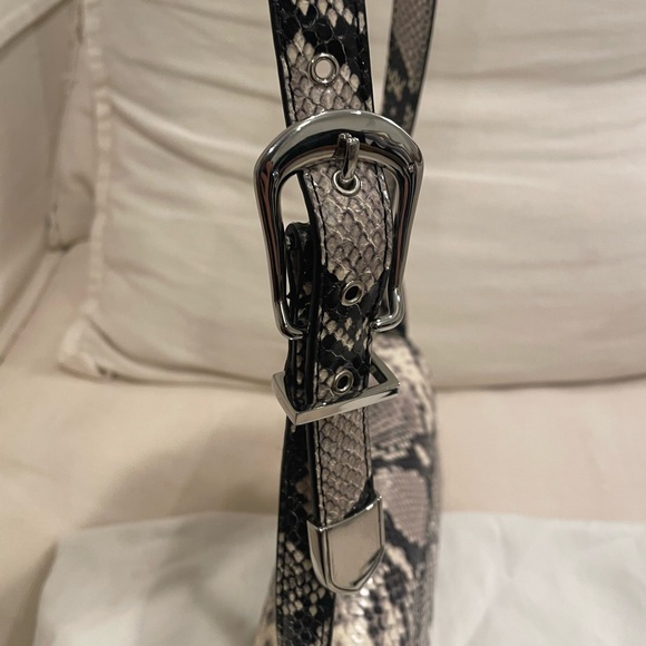 Commission Python leather Crossbody Bag - Picture 2 of 8